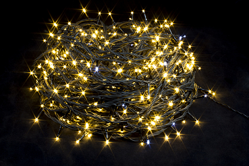 Гірлянда світлодіодна нитка для вулиці Тепло-білий 60м. 600 LED від мережі чорний провід ww.01.6B.600.F+