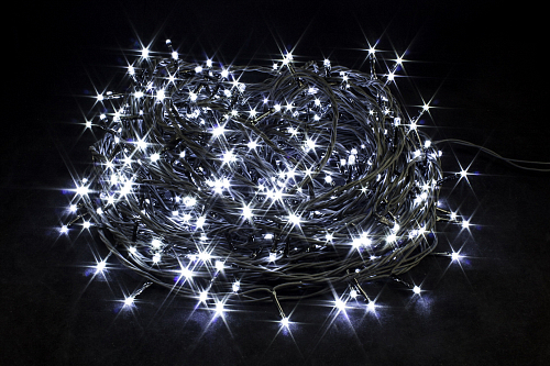 Гірлянда світлодіодна нитка для вулиці Біла 40м. 400 LED від мережі чорний провід w.01.6B.400.F+