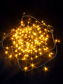 Гирлянда светодиодная нить на елку Желтая 21 м. 300 LED от сети черный провод Гирлянда светодиодная нить на елку Желтая 21 м. 300 LED от сети черный провод