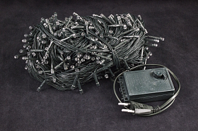 Гірлянда світлодіодна нитка для декору Тепло-білий 35м. 500 LED від мережі чорний провід  Гірлянда світлодіодна нитка для декору Тепло-білий 35м. 500 LED від мережі чорний провід