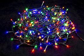 Гірлянда світлодіодна нитка на ялинку Мульти 28 м. 400 LED від мережі чорний провід Гірлянда світлодіодна нитка на ялинку Мульти 28 м. 400 LED від мережі чорний провід